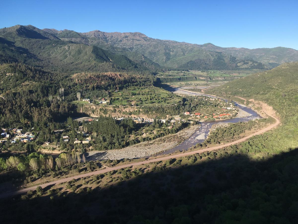 Alojamento de Turismo Selvagem Quenes River *